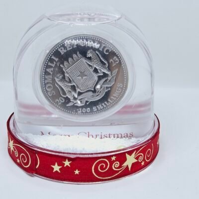 1 oz Silver Snowglobe African Wildlife Christmas 2023 - Image 2